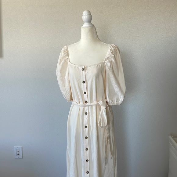 H&M Creped Cotton Dress in Cream - Picture 3 of 10